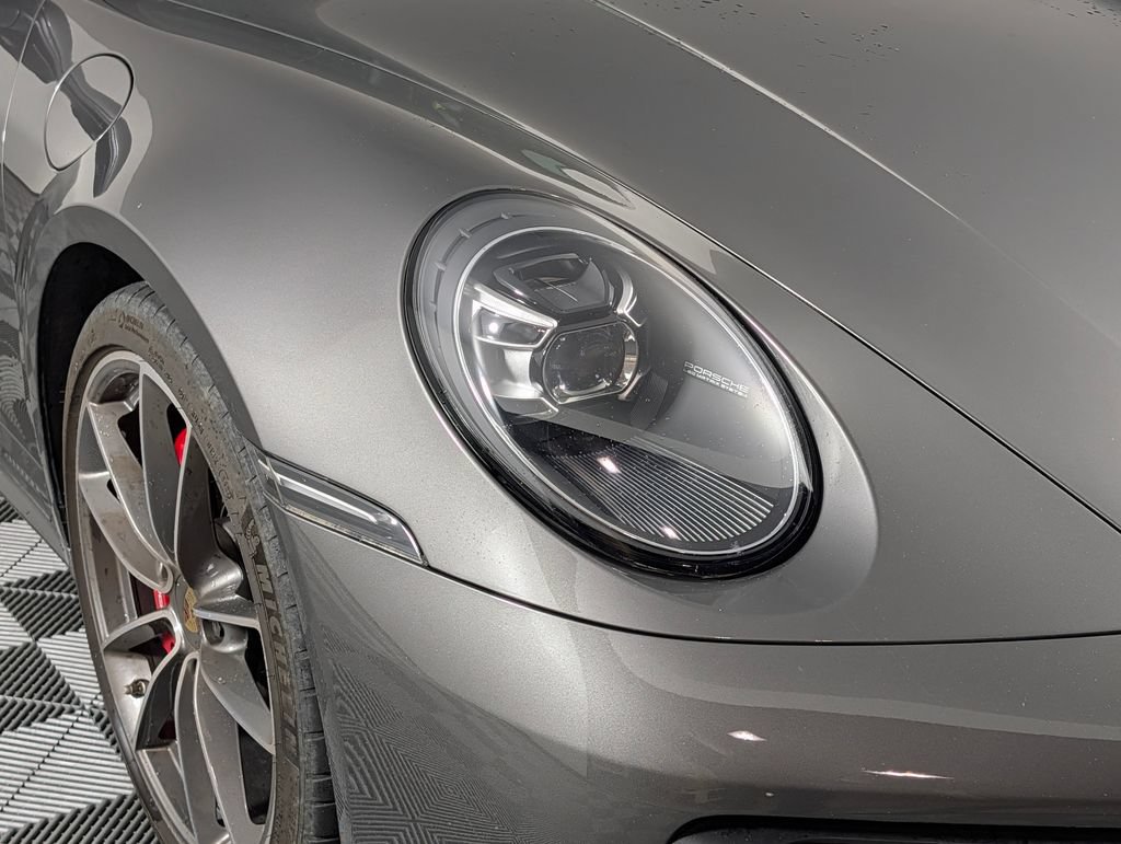 Certified 2020 Porsche 911 Carrera 4S AWD/4WD image 15