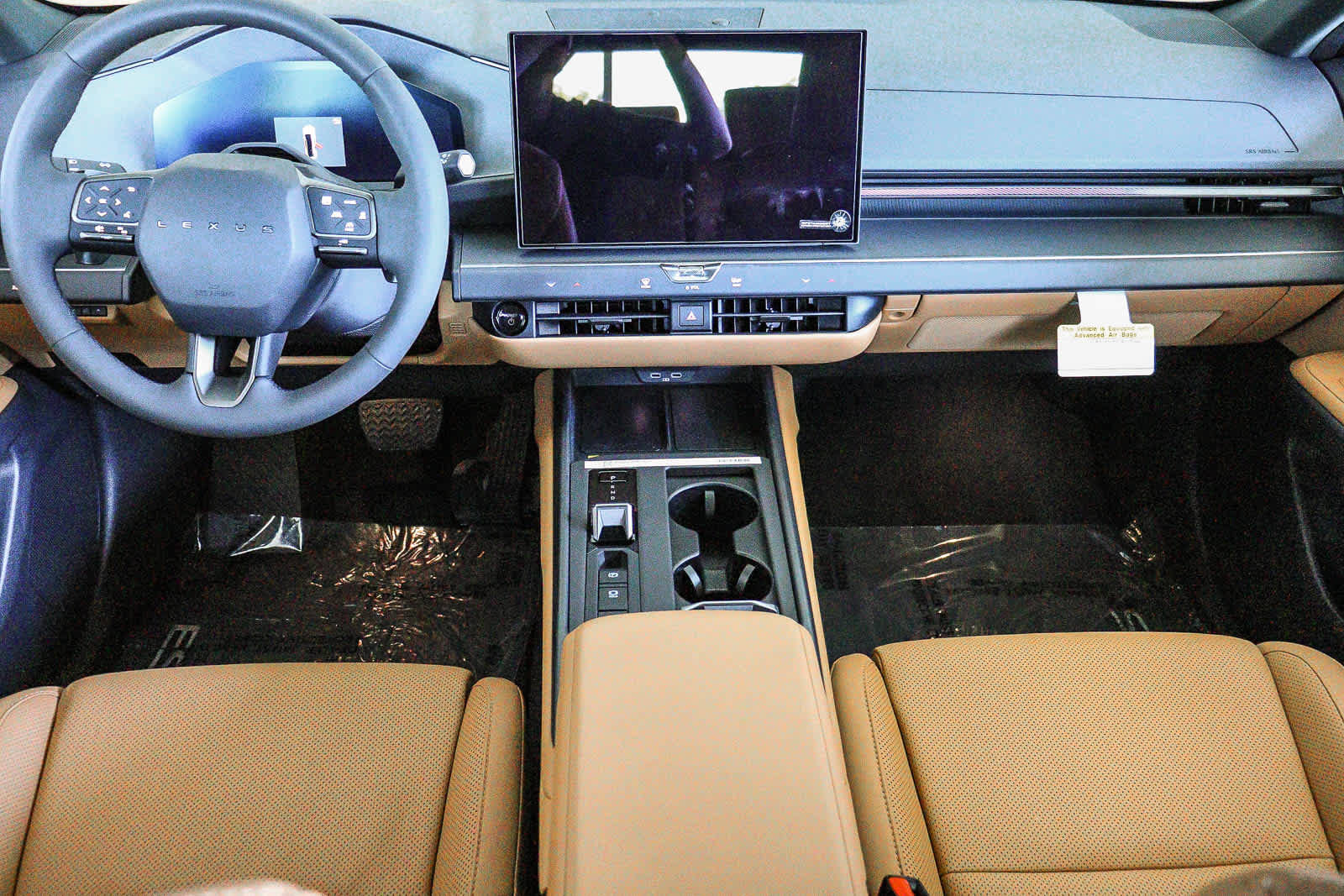 New 2026 Lexus ES 500e AWD/4WD image 11