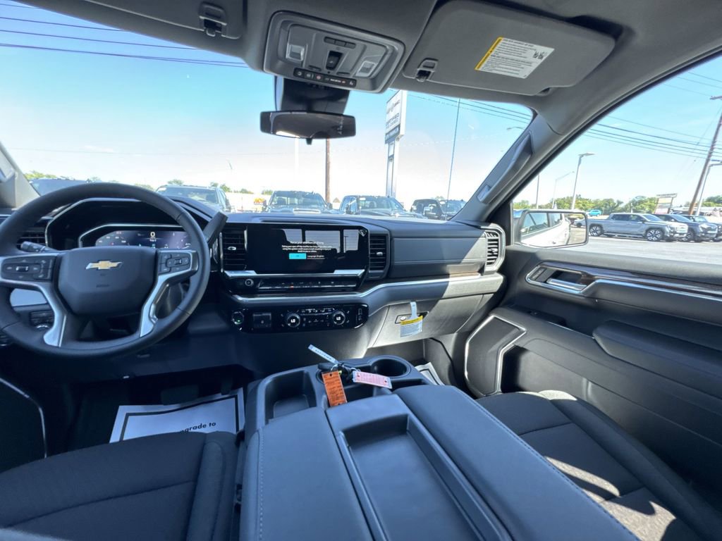 New 2026 Chevrolet Silverado 1500 LT w/ All Star Edition Plus image 10