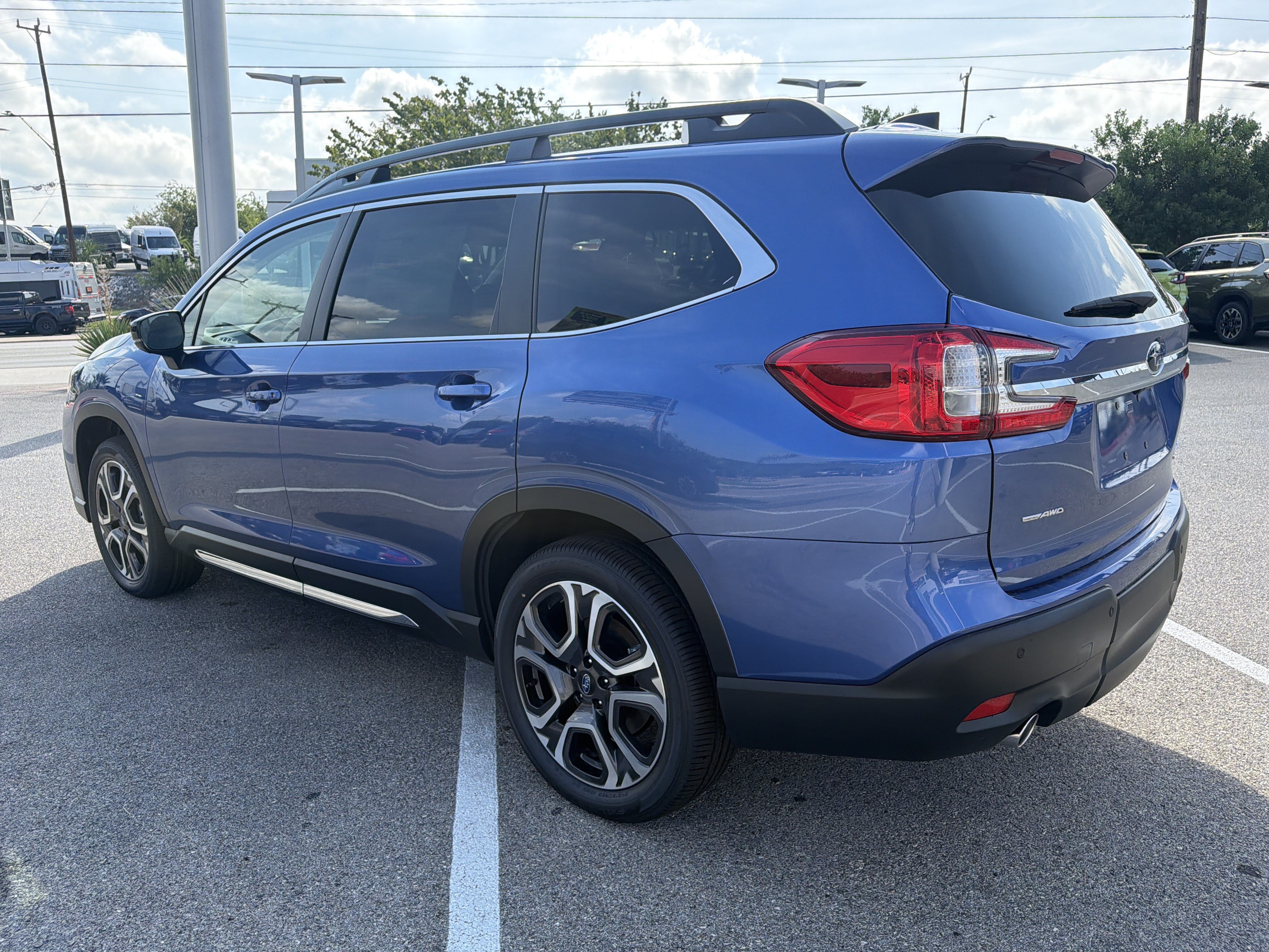 New 2027 Subaru Ascent Limited AWD/4WD image 7