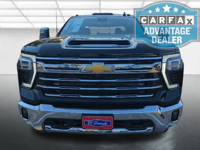 Used 2024 Chevrolet Silverado 3500 LTZ w/ LTZ Plus Package image 2