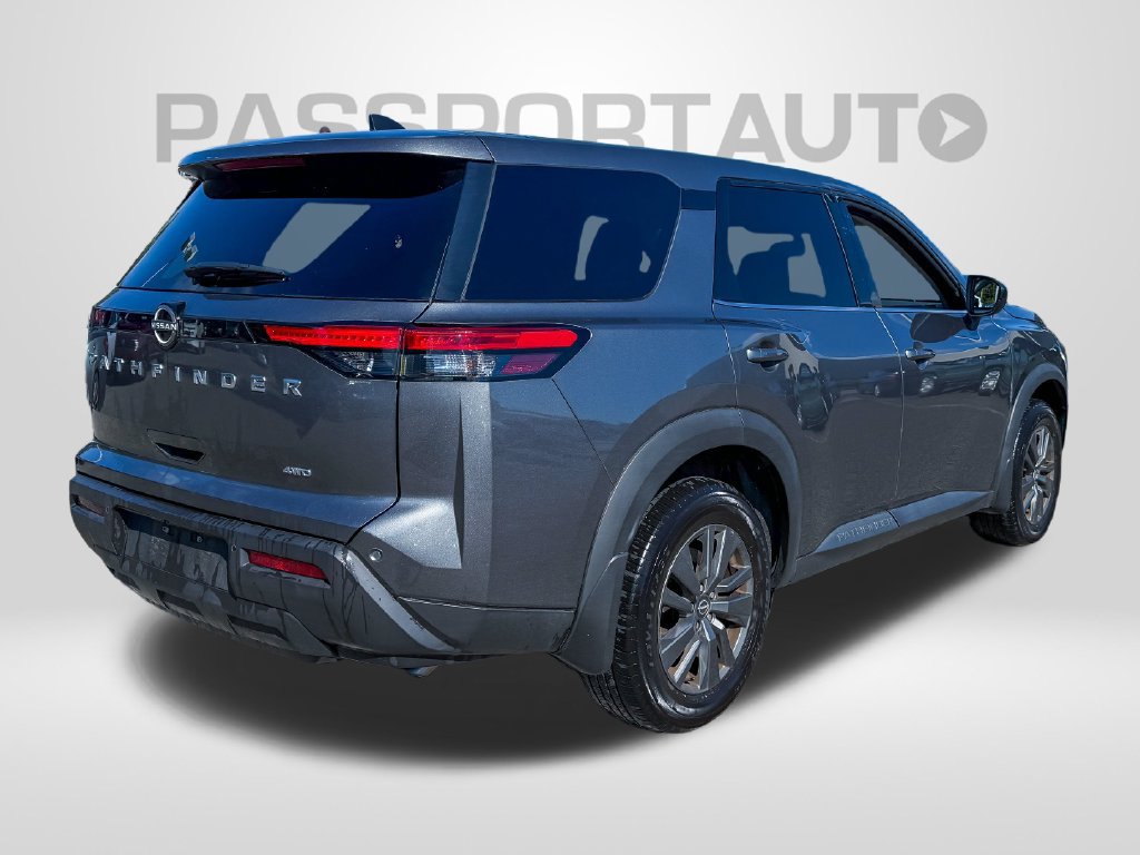 Used 2024 Nissan Pathfinder S AWD/4WD image 5