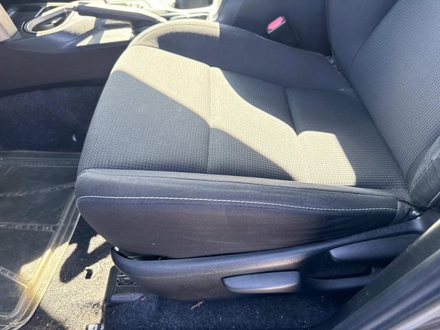 Used 2018 Toyota RAV4 XLE FWD image 22