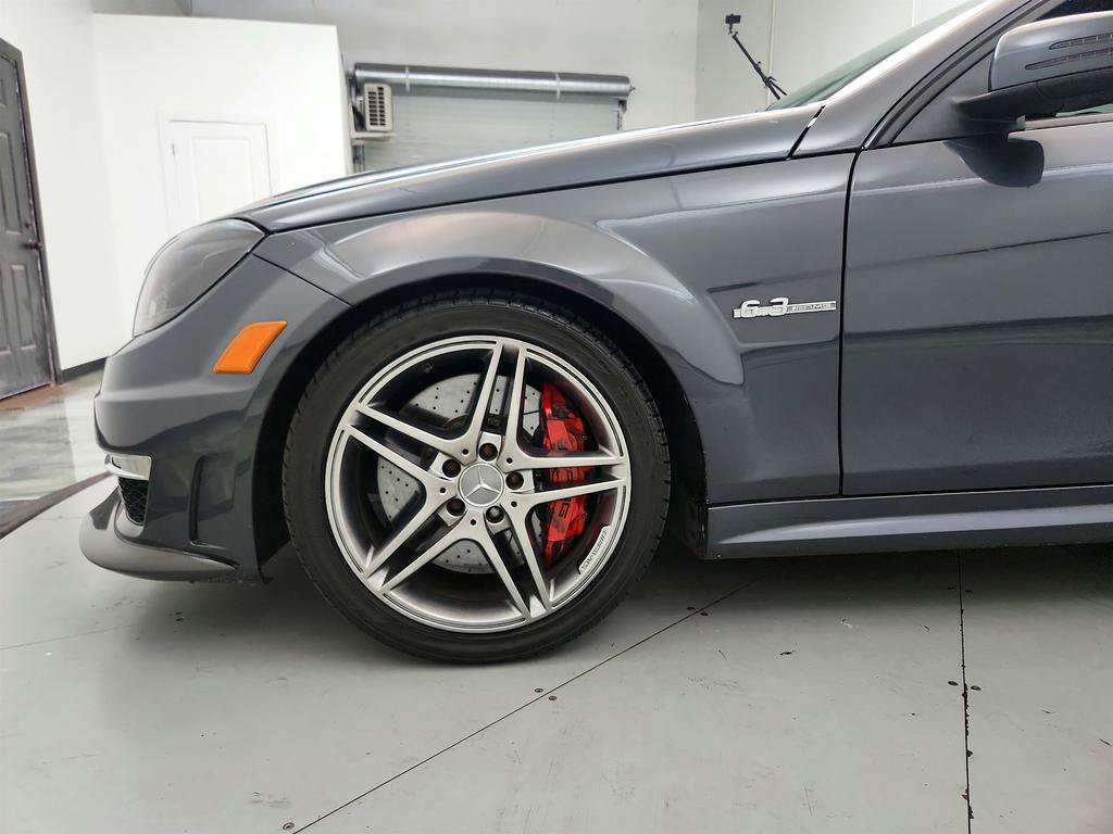 Used 2012 Mercedes-Benz C 63 AMG Coupe image 29