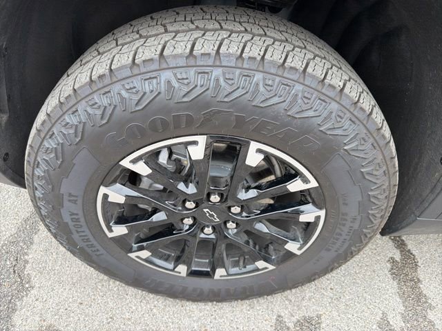 Used 2026 Chevrolet Traverse Z71 w/ Driver Confidence Package image 11