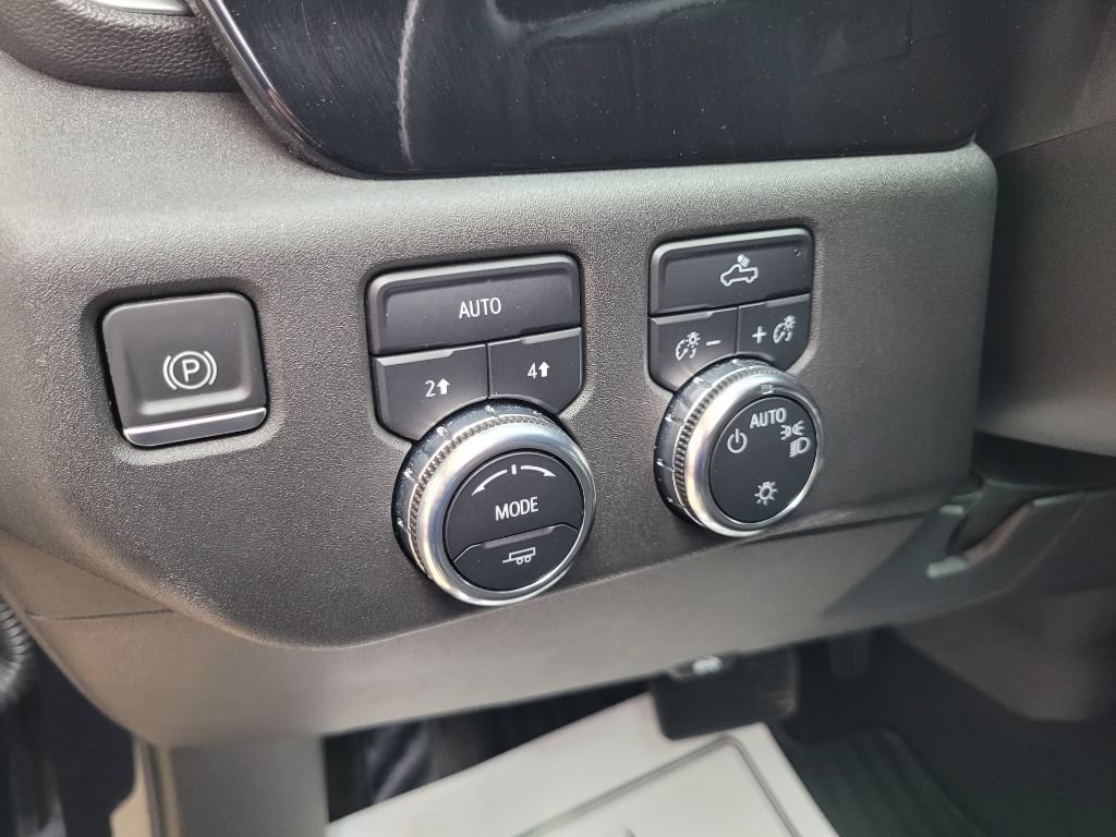 Used 2023 GMC Sierra 1500 SLE AWD/4WD image 24