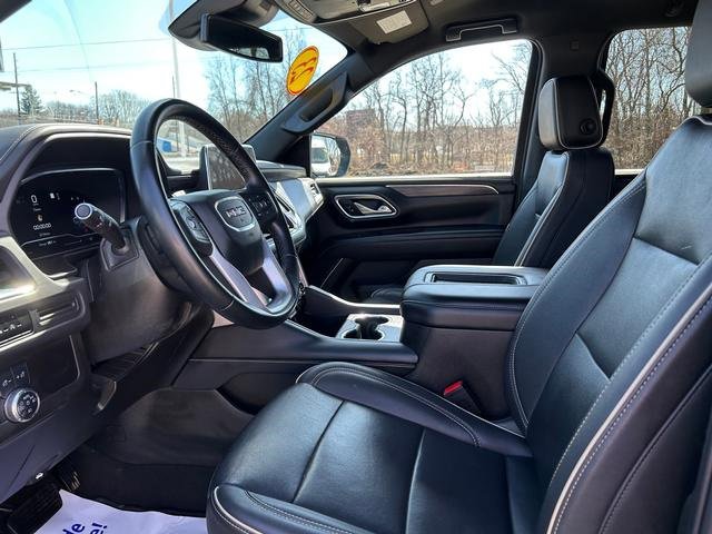 Used 2023 GMC Yukon XL SLT image 11