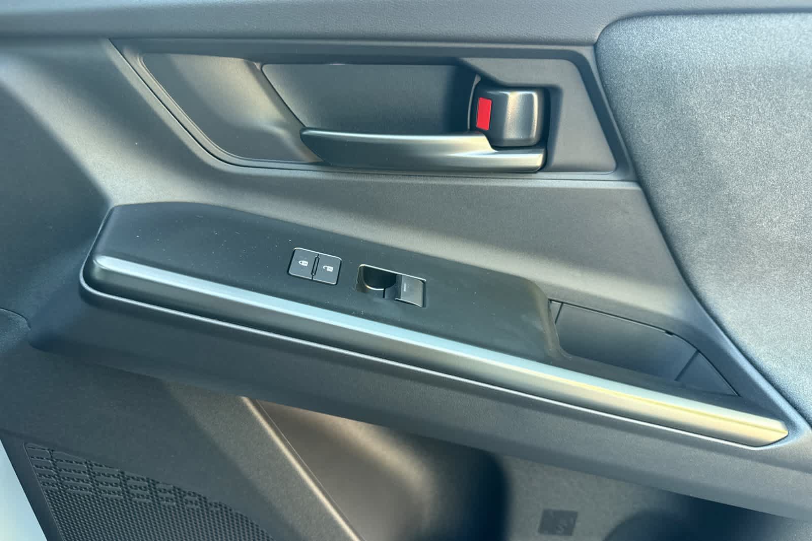 Certified 2026 Toyota C-HR AWD/4WD image 18