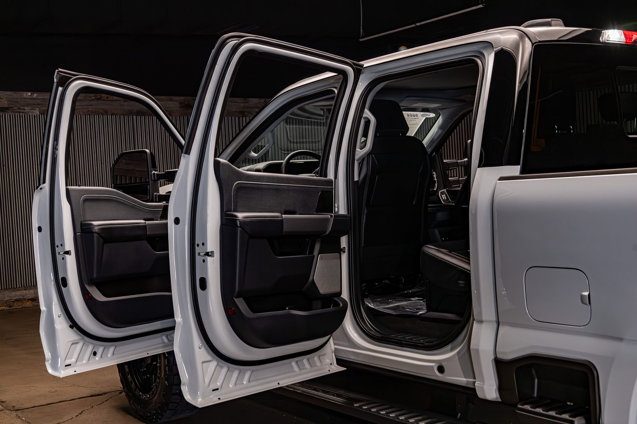 Used 2026 Ford F250 Lariat AWD/4WD image 30