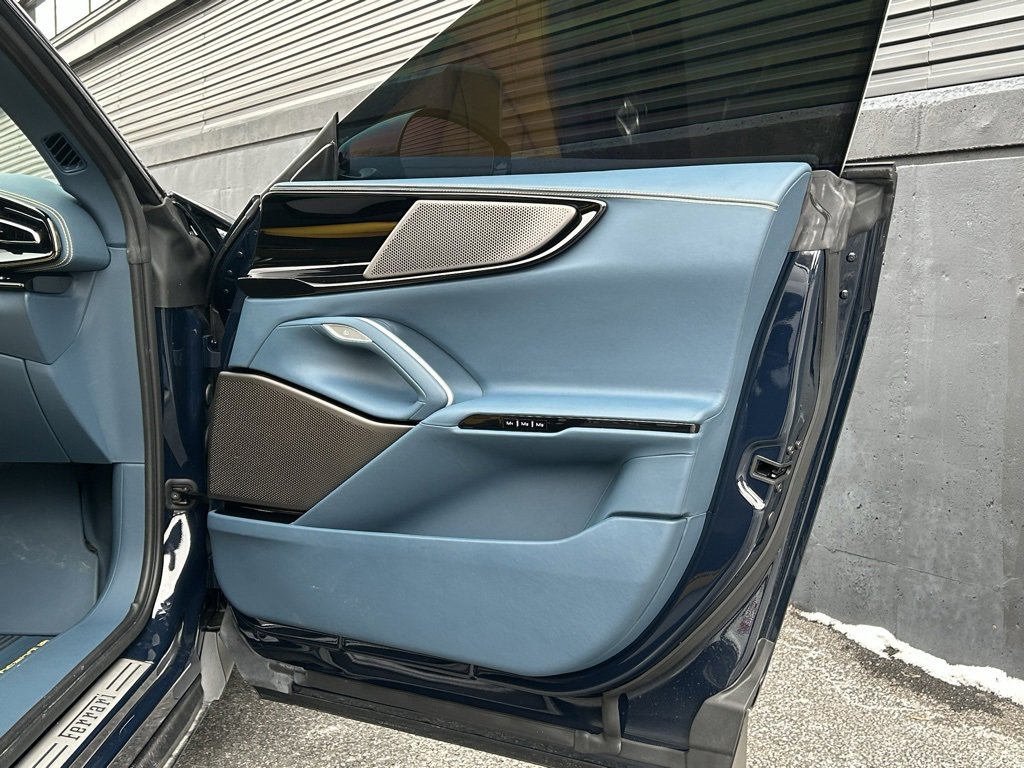 Used 2024 Ferrari Purosangue image 24