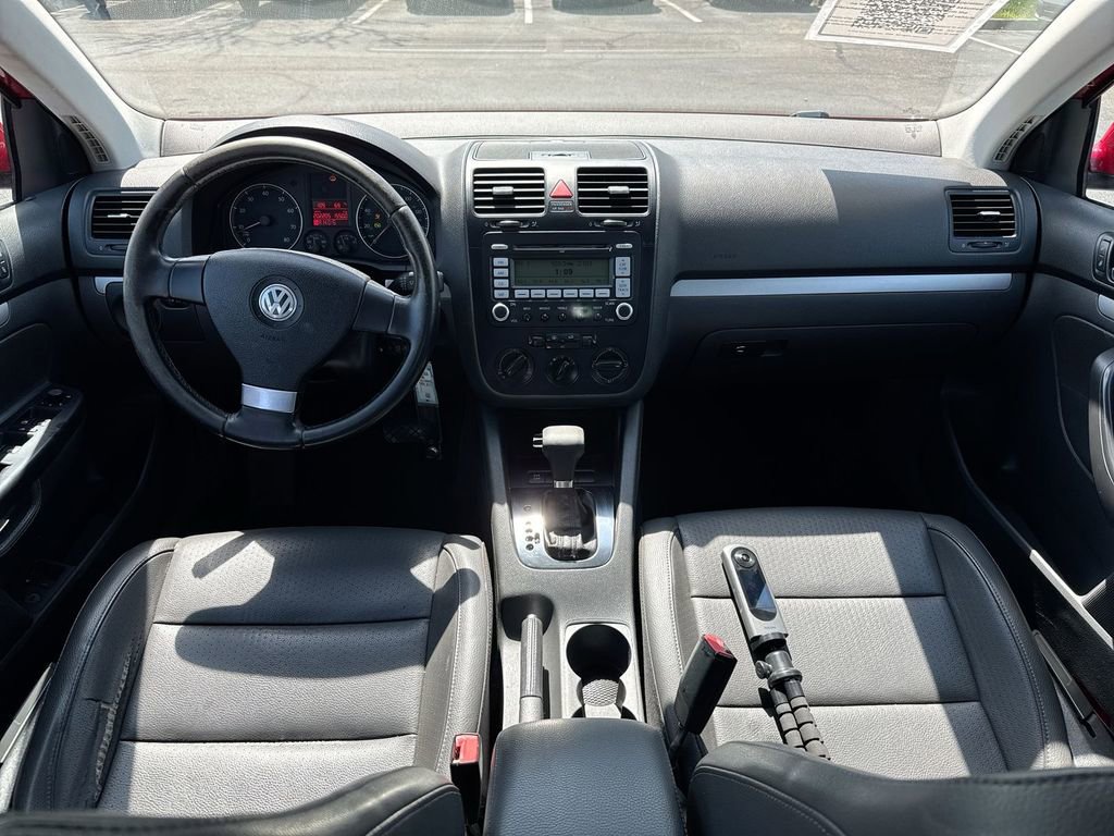 Used 2009 Volkswagen Jetta SE FWD image 10