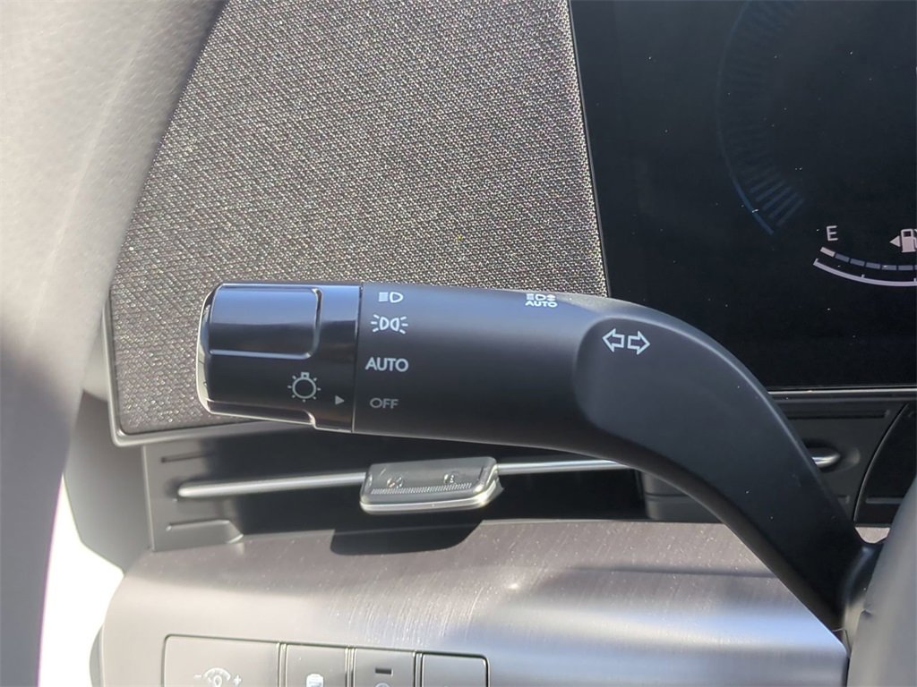 New 2026 Hyundai Kona SE image 27