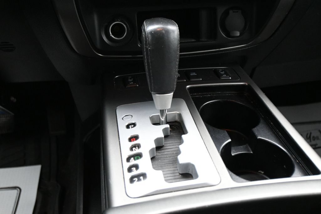 Used 2015 Nissan Armada SL RWD image 20