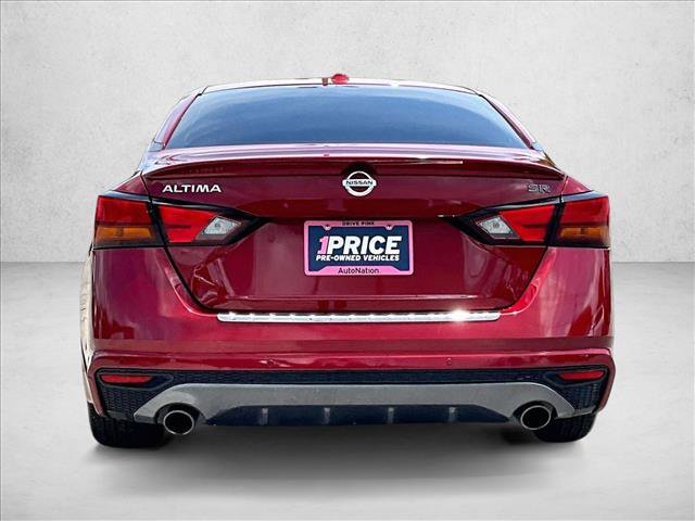 Used 2022 Nissan Altima 2.5 SR FWD image 4