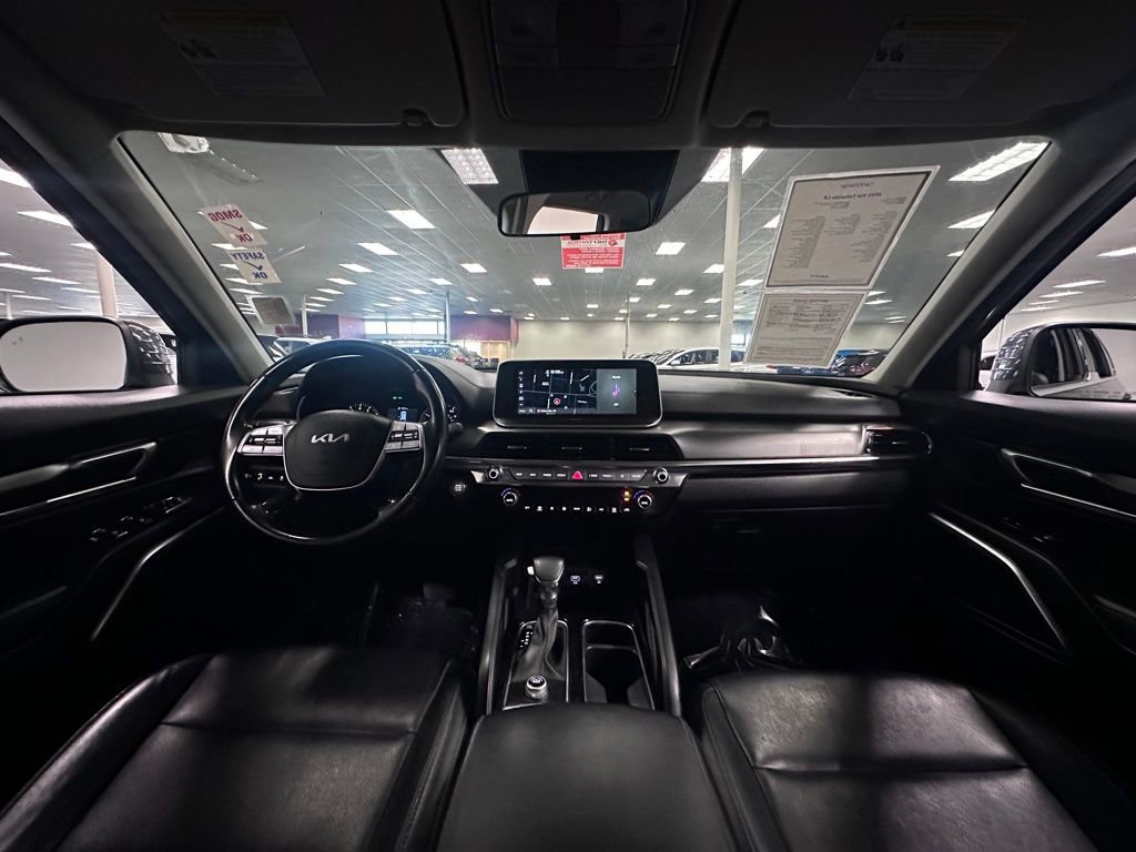 Used 2022 Kia Telluride LX image 24
