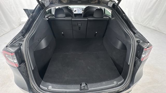 Used 2021 Tesla Model Y Performance image 15