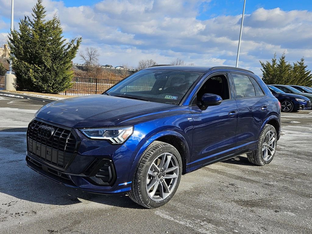 New 2025 Audi Q3 2.0T Premium image 3