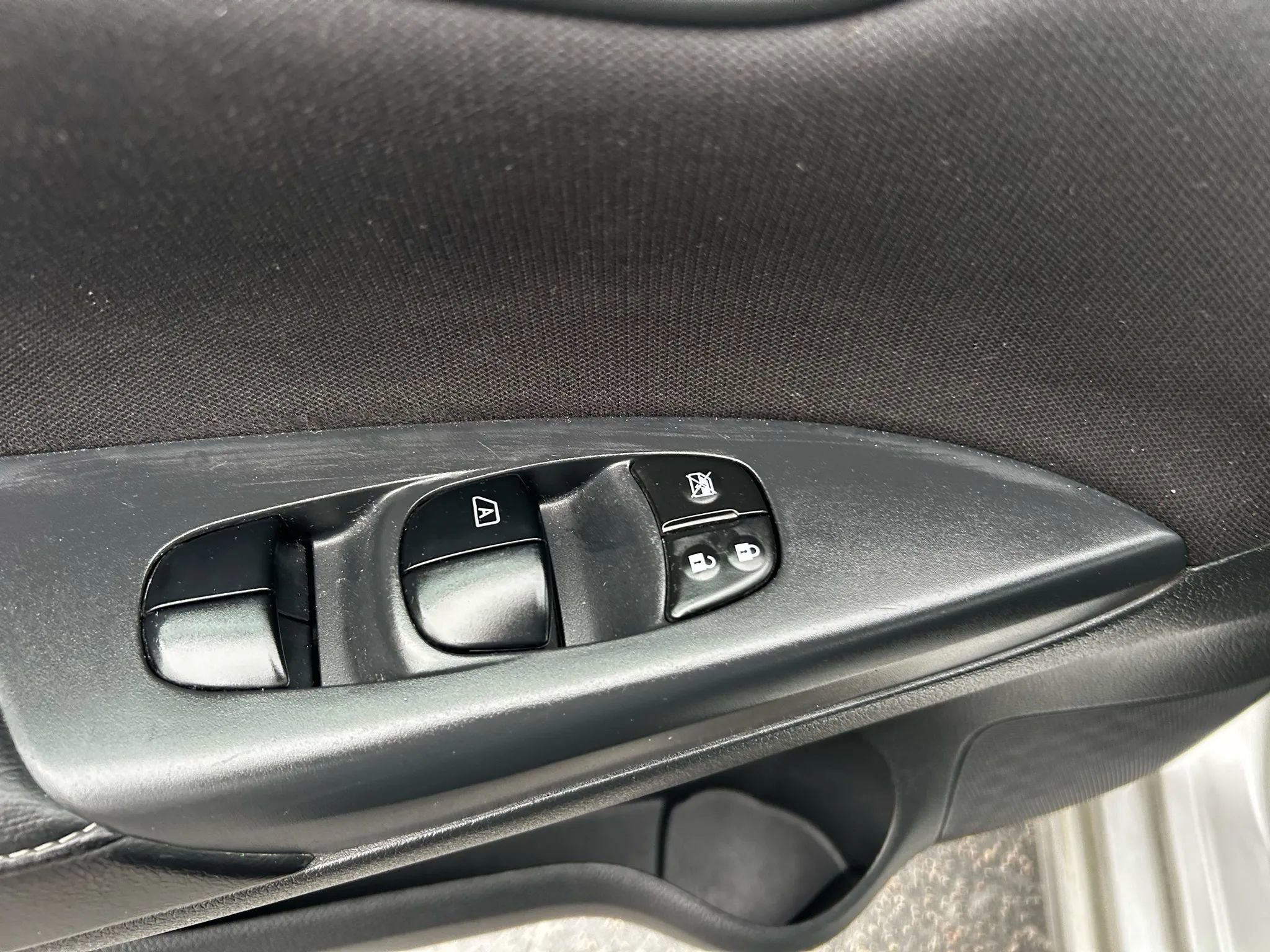 Used 2017 Nissan Sentra S w/ S Style Package image 20