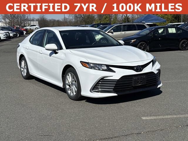 Used 2023 Toyota Camry LE image 1