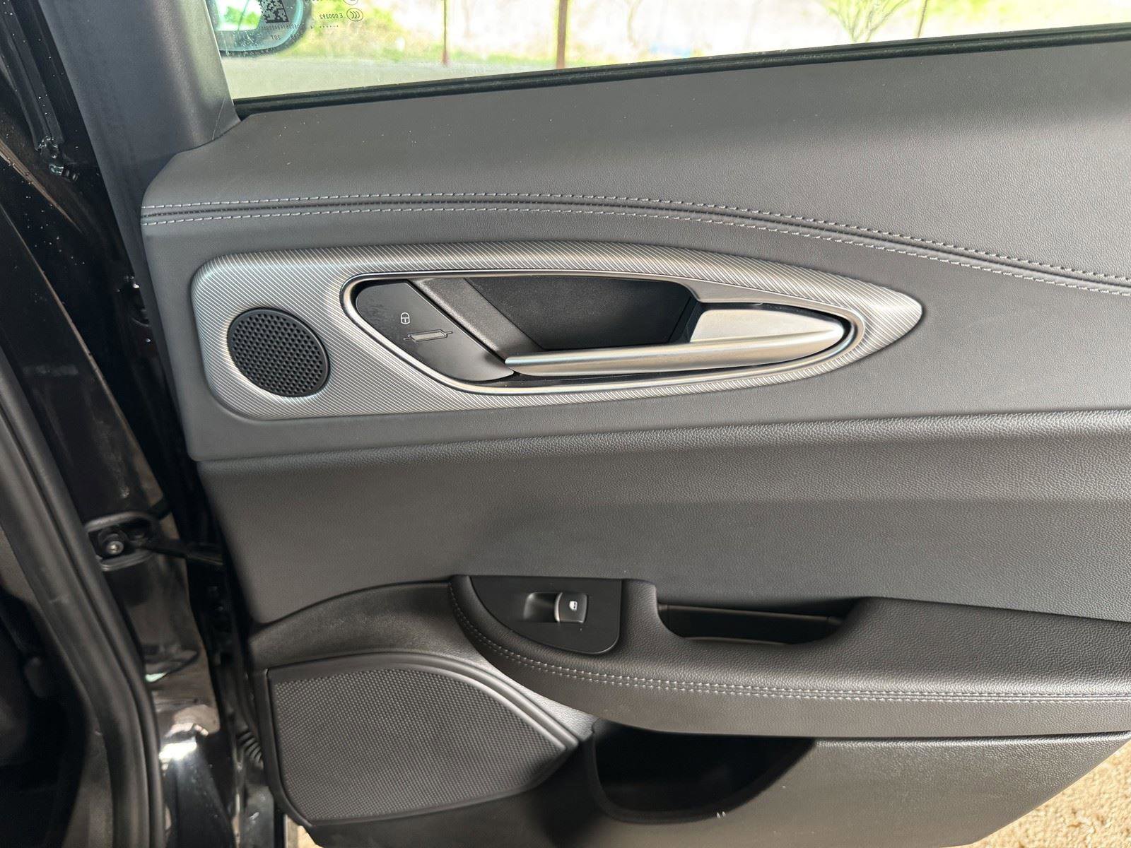 Used 2024 Alfa Romeo Giulia Veloce RWD image 36