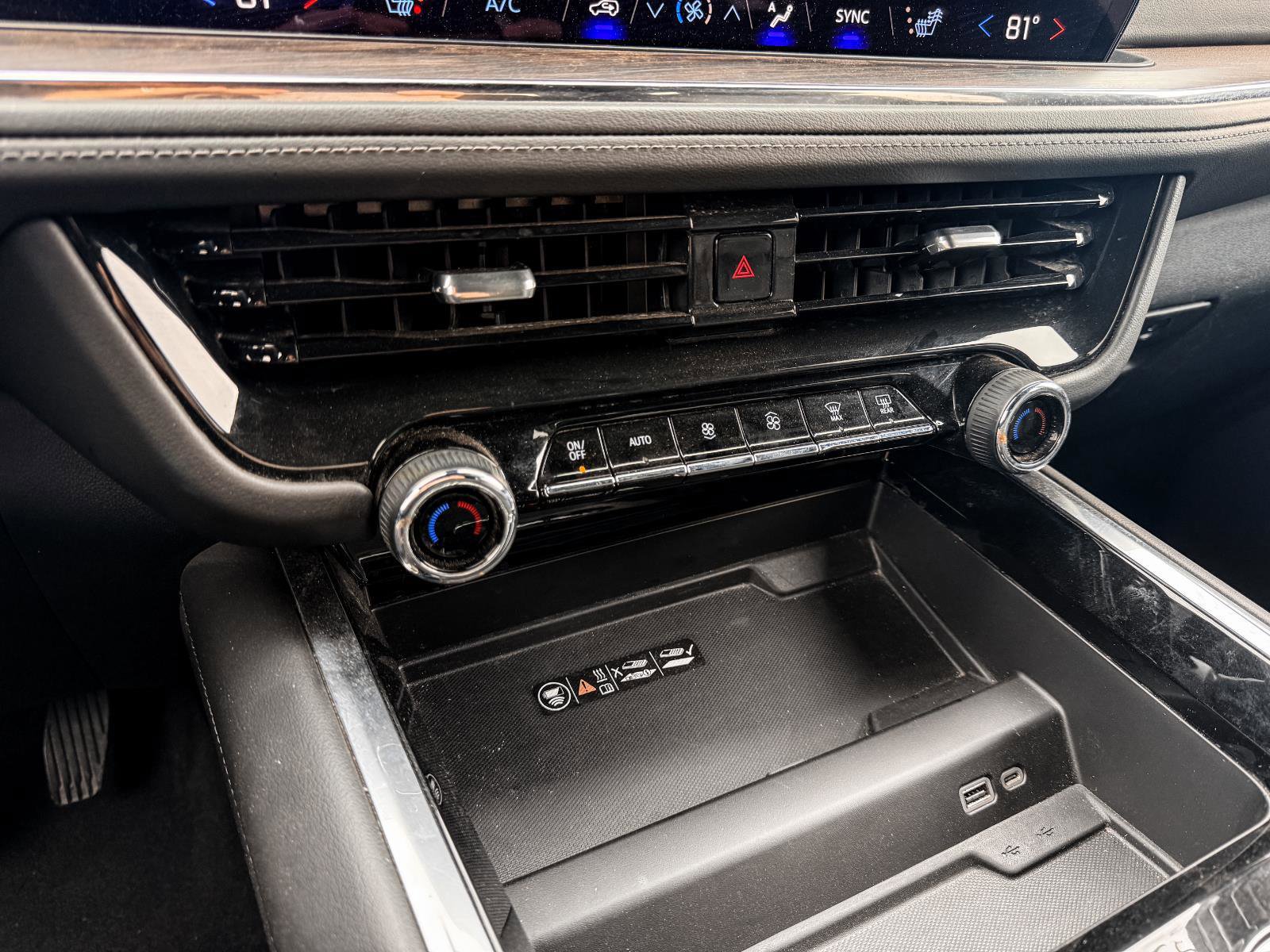 Used 2025 Chevrolet Tahoe LT image 15