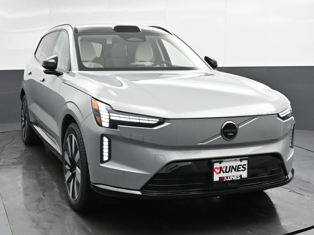 Used 2025 Volvo EX90 Ultra AWD/4WD image 4