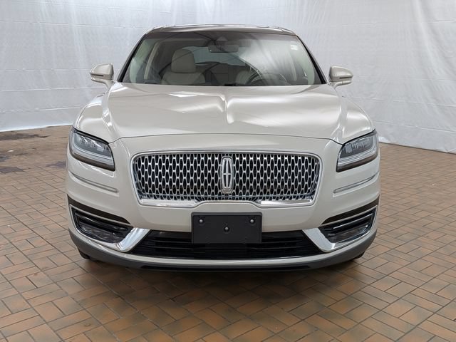 Used 2019 Lincoln Nautilus Select AWD/4WD image 2