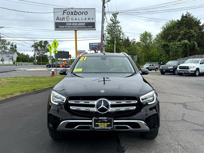 Used 2021 Mercedes-Benz GLC 300 4MATIC w/ Premium Package image 2