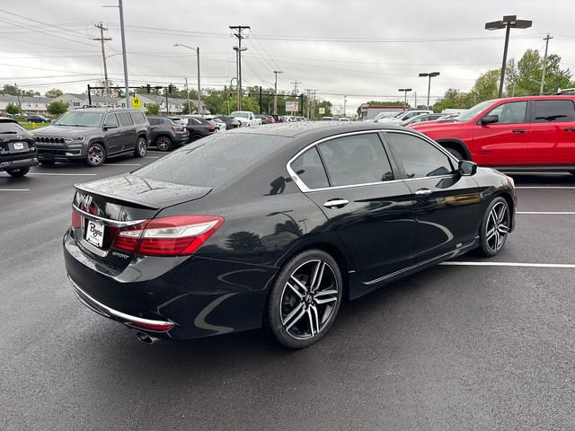 Used 2017 Honda Accord Sport image 28