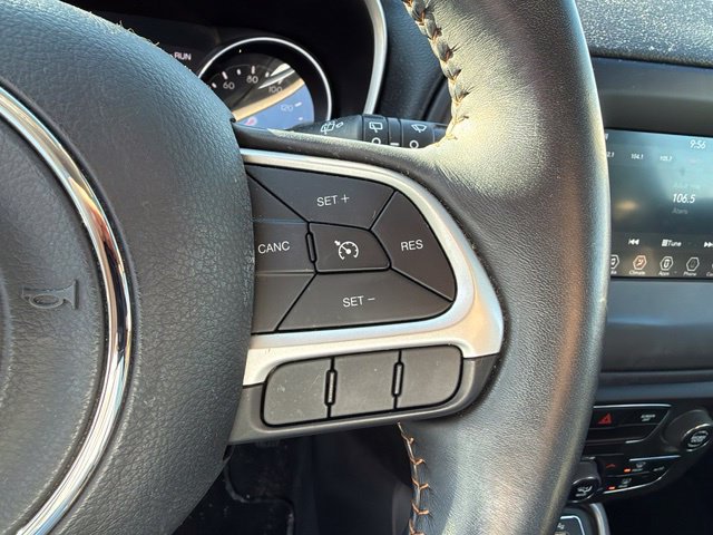 Used 2018 Jeep Compass Latitude w/ Popular Equipment Group AWD/4WD image 13