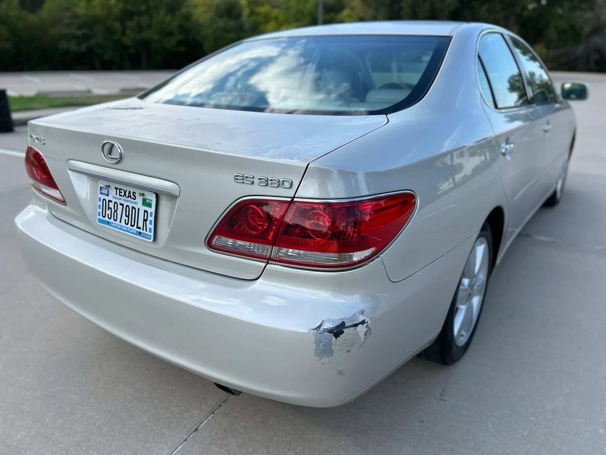 Used 2005 Lexus ES 330 FWD image 6