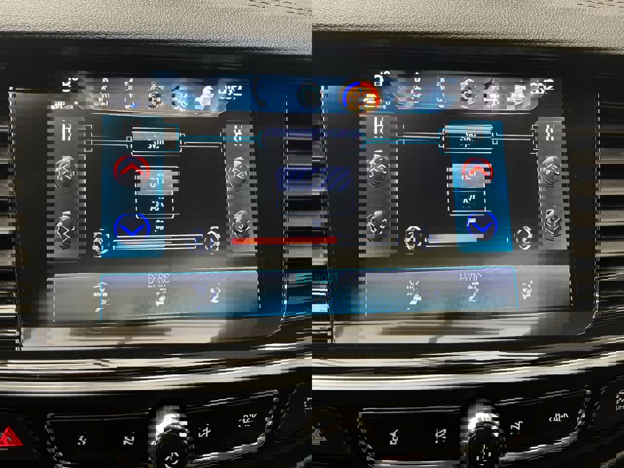 Used 2018 Buick Regal Preferred w/ Driver Confidence Package #1 image 21