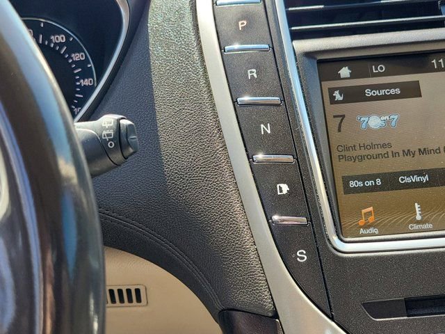 Used 2017 Lincoln MKX Select w/ Select Plus Package image 28