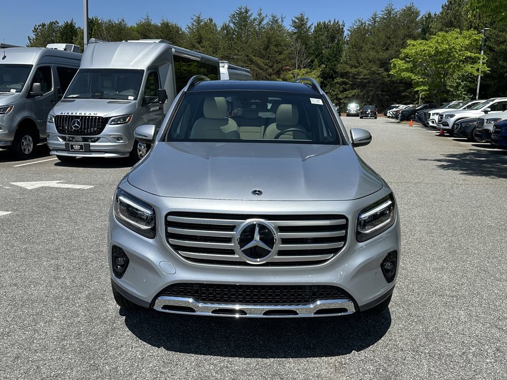 Certified 2025 Mercedes-Benz GLB 250 image 3