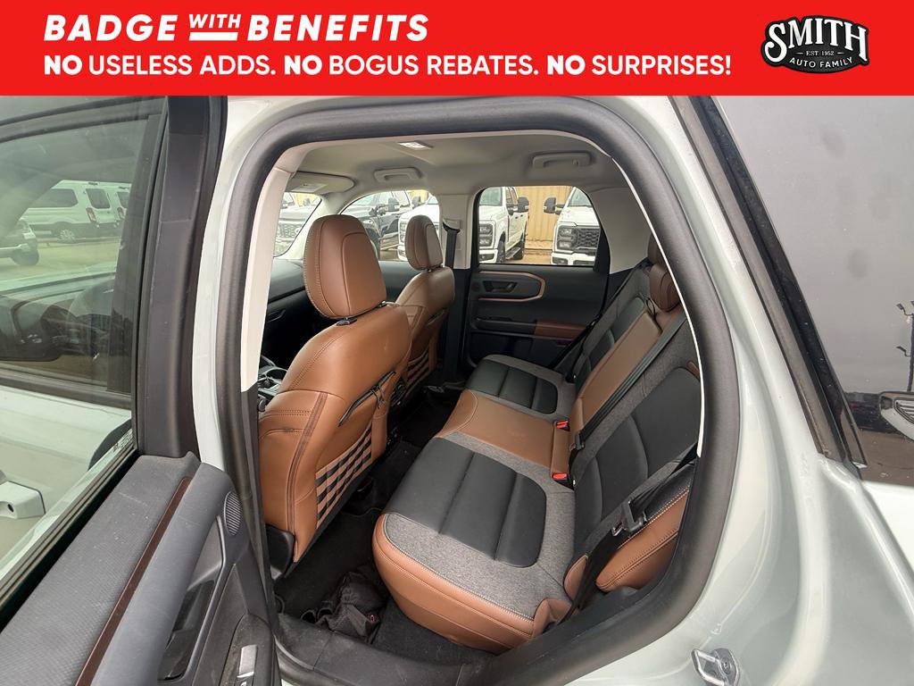 Used 2022 Ford Bronco Sport Outer Banks w/ Tech Package AWD/4WD image 10