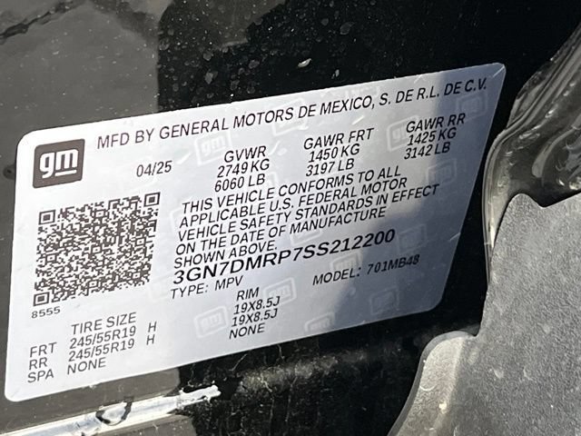Used 2025 Chevrolet Equinox EV LT FWD image 26