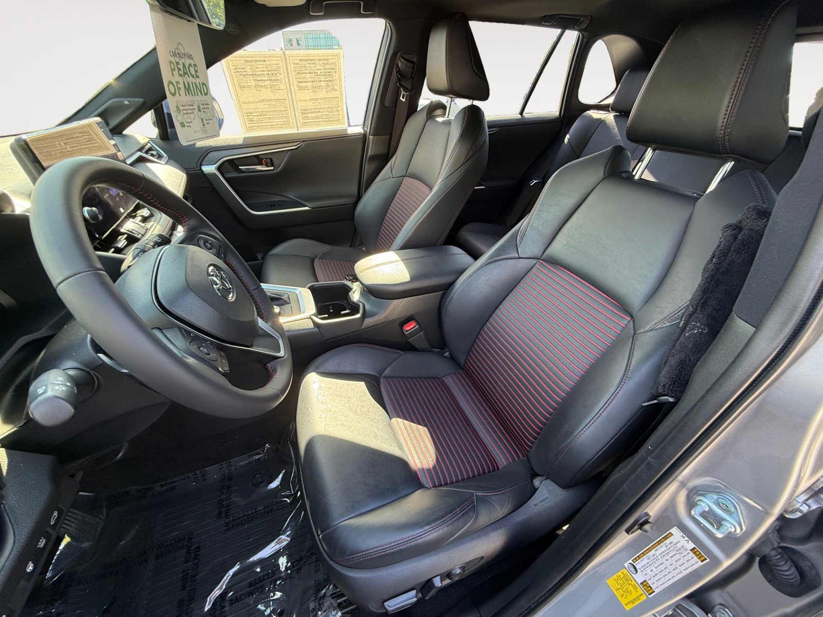 Used 2023 Toyota RAV4 XSE w/ Weather Package image 10