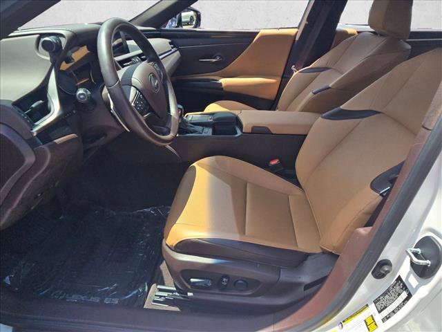 Used 2020 Lexus ES 350 w/ Accessory Package 2 FWD image 16