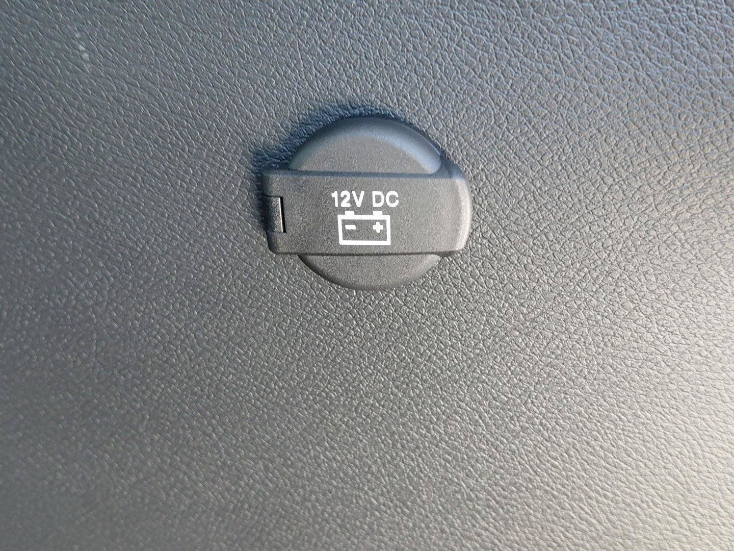 New 2026 Chrysler Pacifica Select AWD/4WD image 24