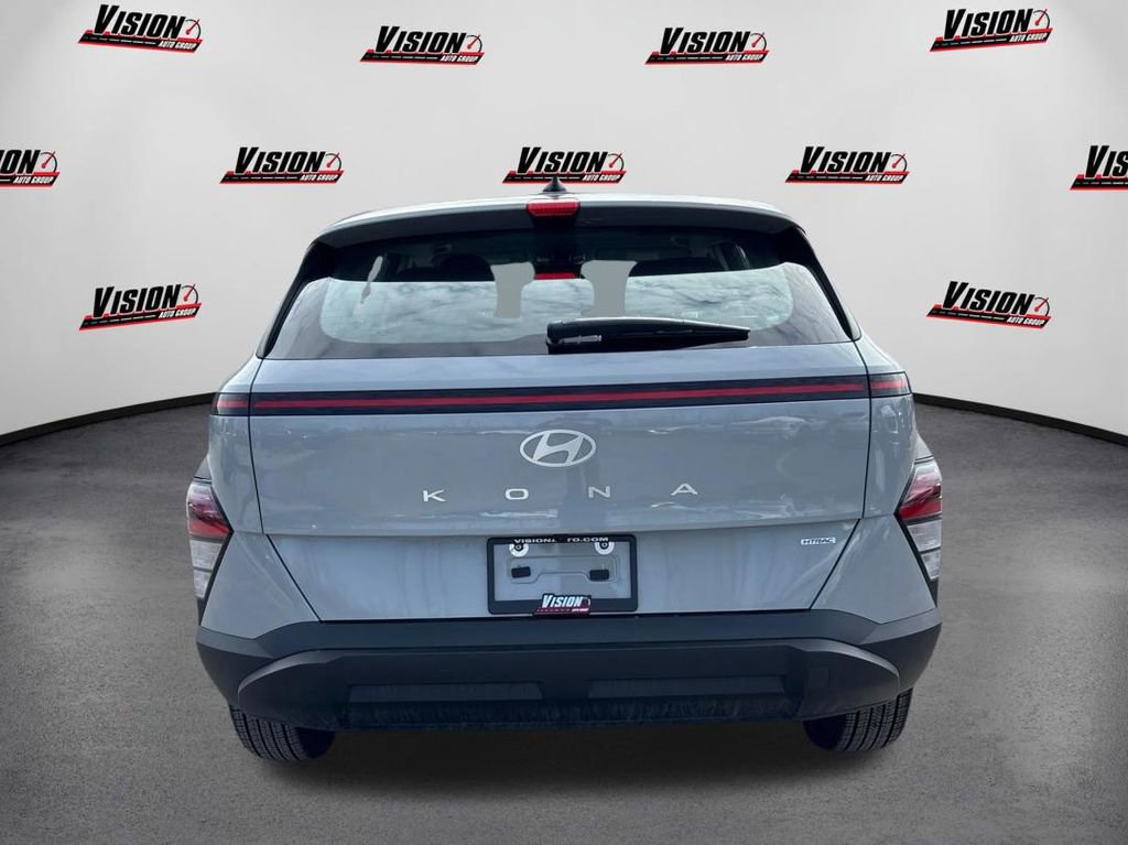 Certified 2026 Hyundai Kona SE AWD/4WD image 6