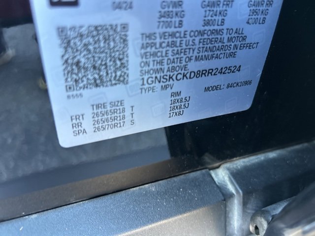 Used 2024 Chevrolet Suburban LT image 36