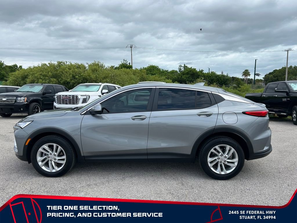 Used 2025 Buick Envista Preferred w/ Convenience II Package FWD image 8