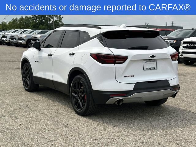 Certified 2024 Chevrolet Blazer LT w/ Redline Edition FWD image 3