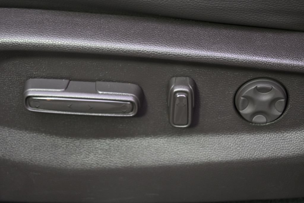 Used 2018 Honda Odyssey EX-L image 11