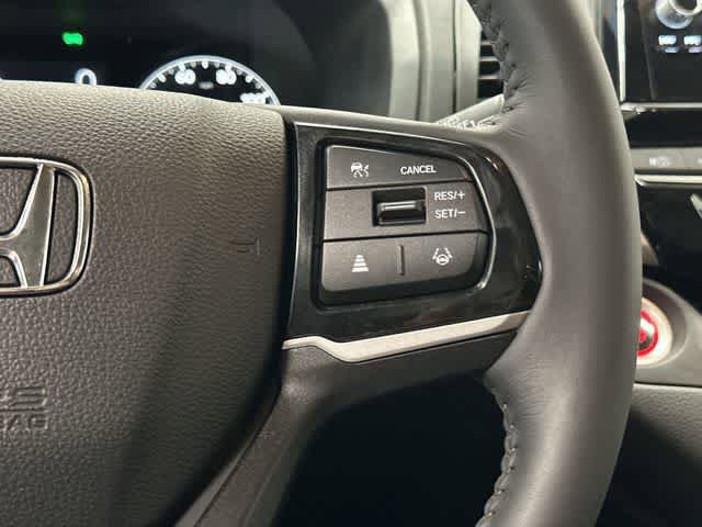 Used 2025 Honda Odyssey EX-L image 18