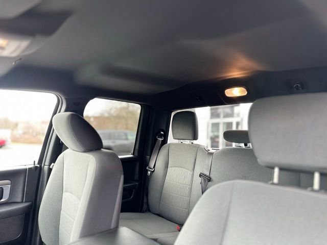 Used 2022 RAM 1500 Classic Warlock AWD/4WD image 12