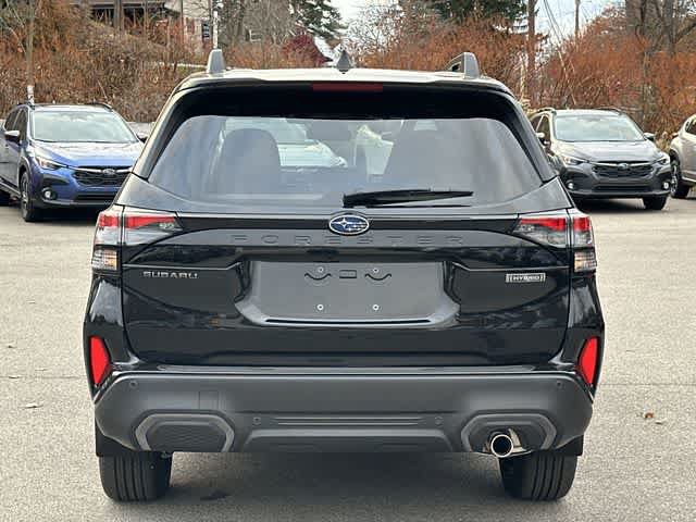 Used 2025 Subaru Forester Limited AWD/4WD image 4