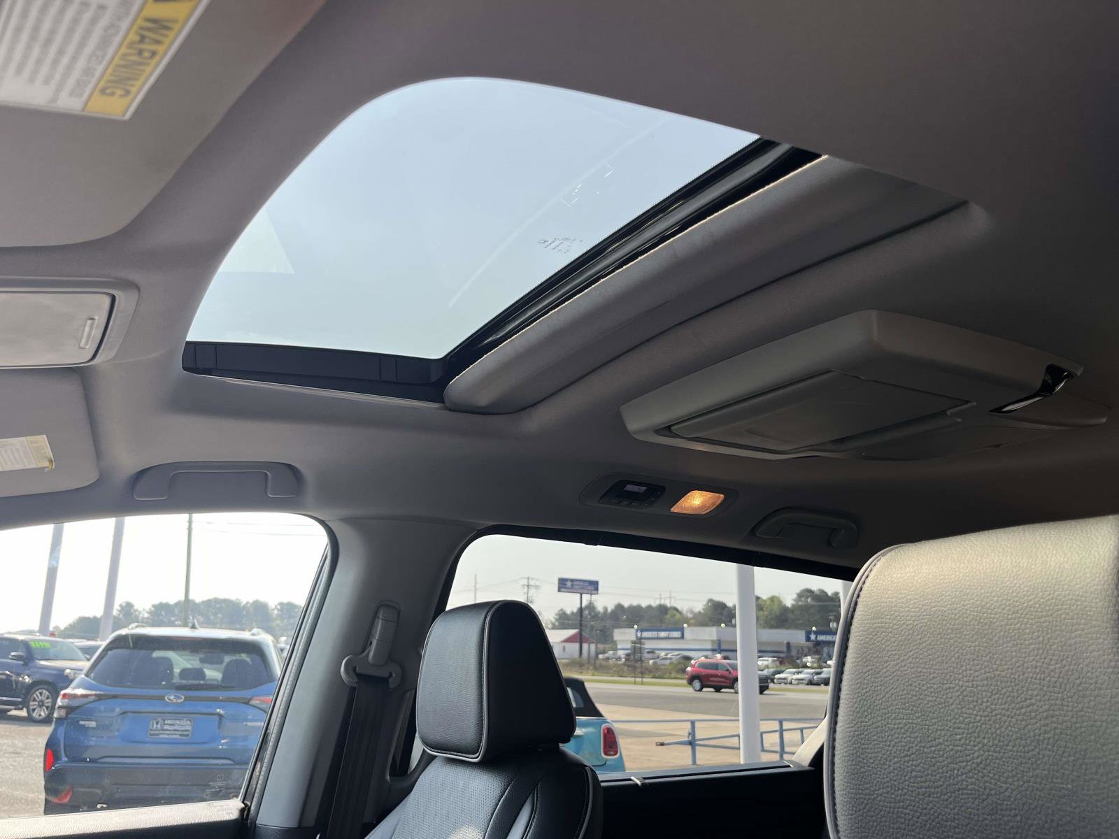 Certified 2023 Honda Odyssey Elite image 15