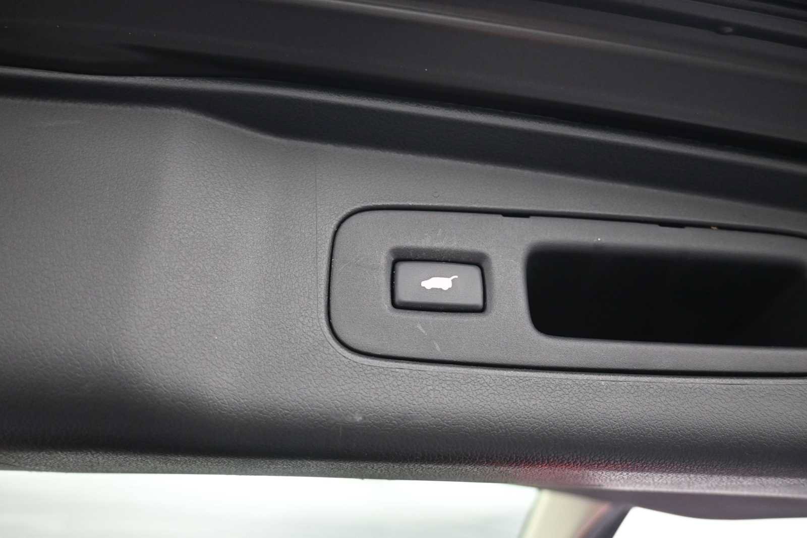 Used 2016 Honda CR-V Touring image 22
