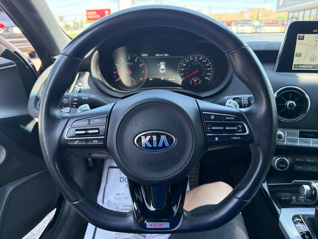 Used 2019 Kia Stinger GT1 RWD image 10